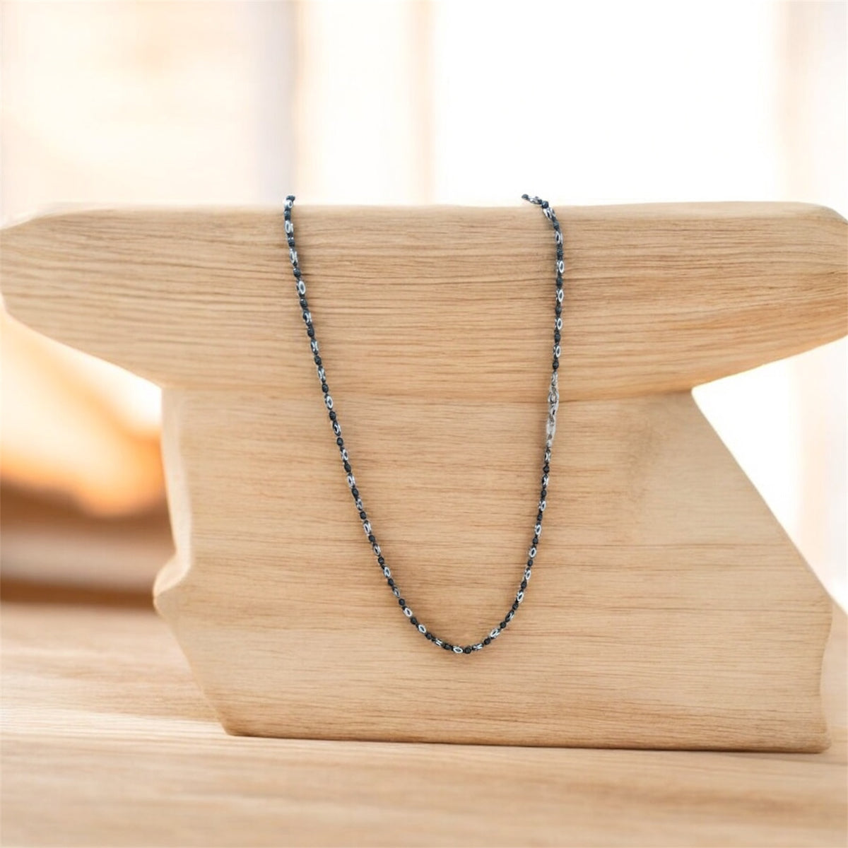 Black Eye Chain