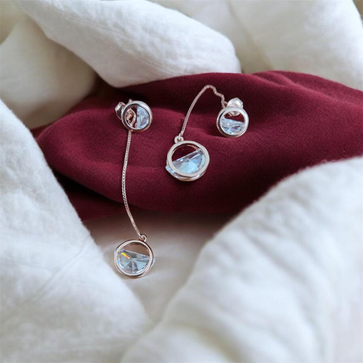 Zircon Encircle