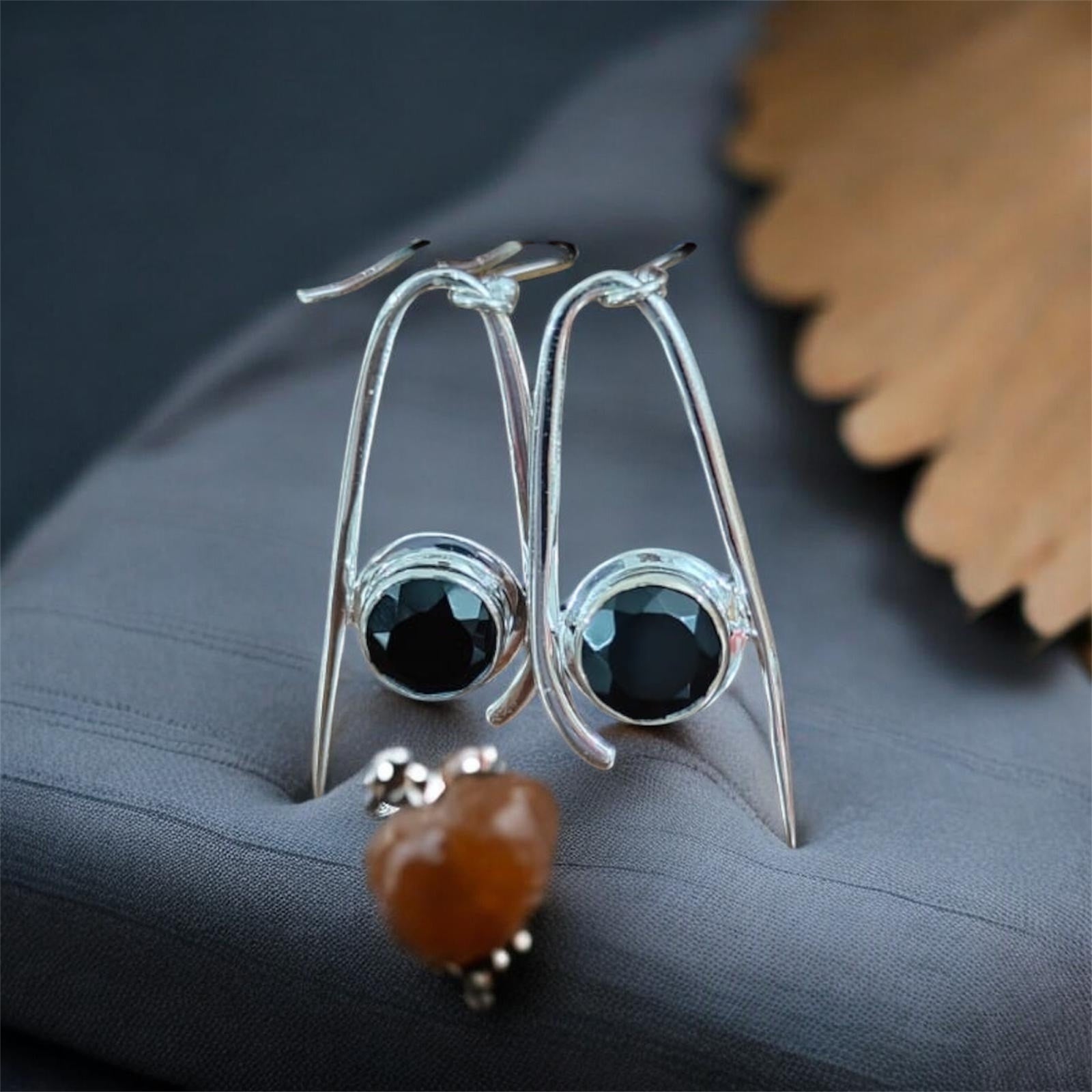 Maroon Stone Dangler