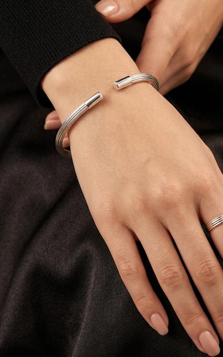 Look Layered Bracelet