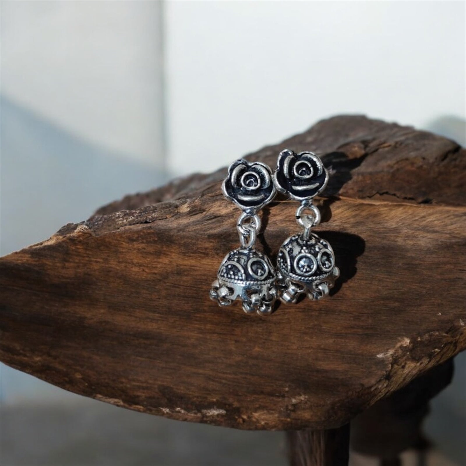 Rose Jhumka